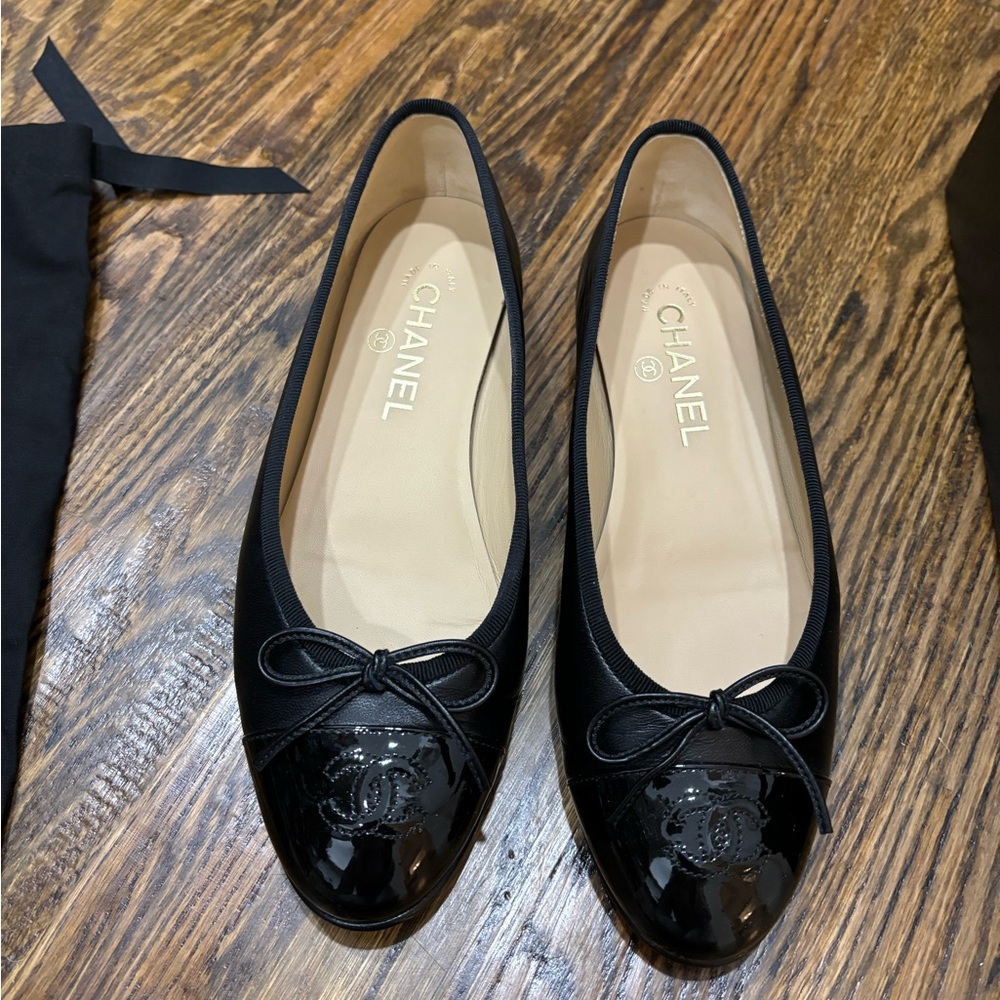 Chanel Classic Ballet Flats size 38